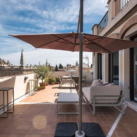 Puerta Del Leon Apartment Sevilla Bagian luar foto