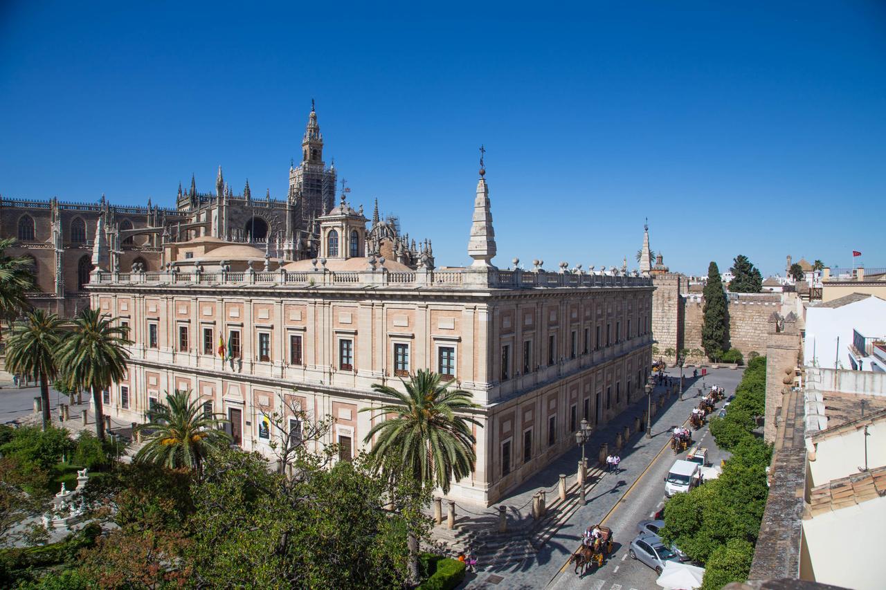 Puerta Del Leon Apartment Sevilla Bagian luar foto